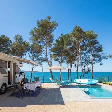 Aminess Style Camping Avalona Resort - Pitches Povljana Exterior photo