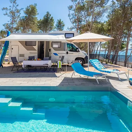 Aminess Style Camping Avalona Resort - Pitches Povljana Exterior photo