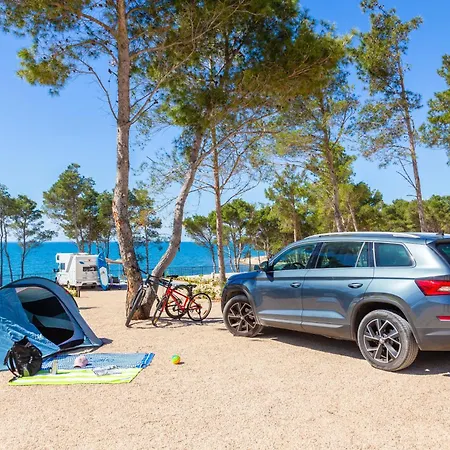 Aminess Style Camping Avalona Resort - Pitches Povljana Exterior photo